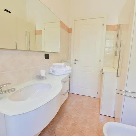 Perla Marina - Trilocale Elegante E Spazioso In Centro *