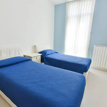 Perla Marina - Trilocale Elegante E Spazioso In Centro Apartmán Finale Ligure