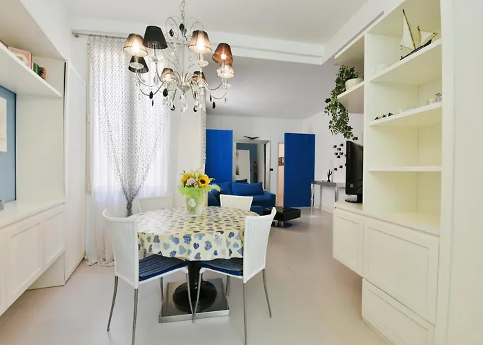 Perla Marina - Trilocale Elegante E Spazioso In Centro *